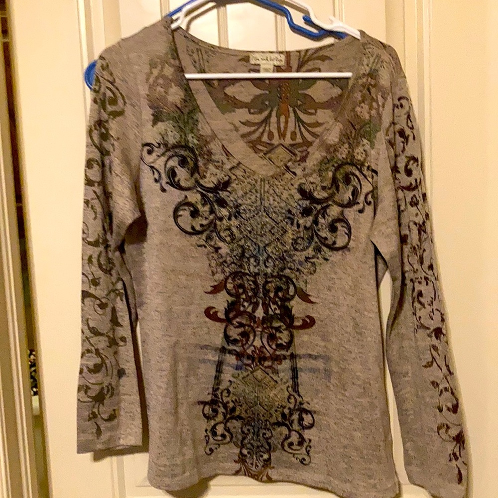 Live and Let Live long sleeved cute shirt